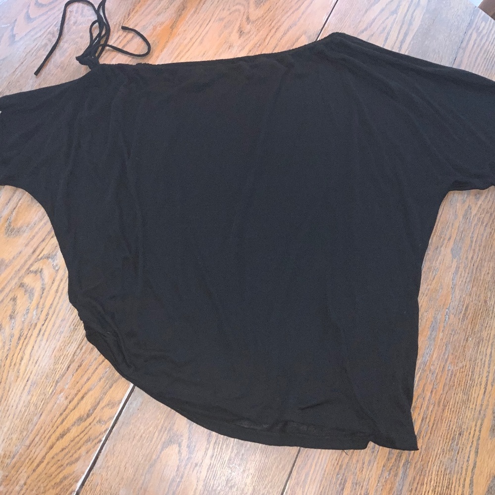 HOURS asymmetrical black knit top/M